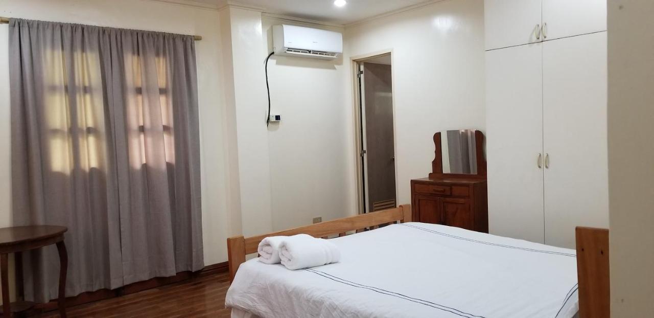 Buenavista Family Inn Tagudin Екстер'єр фото
