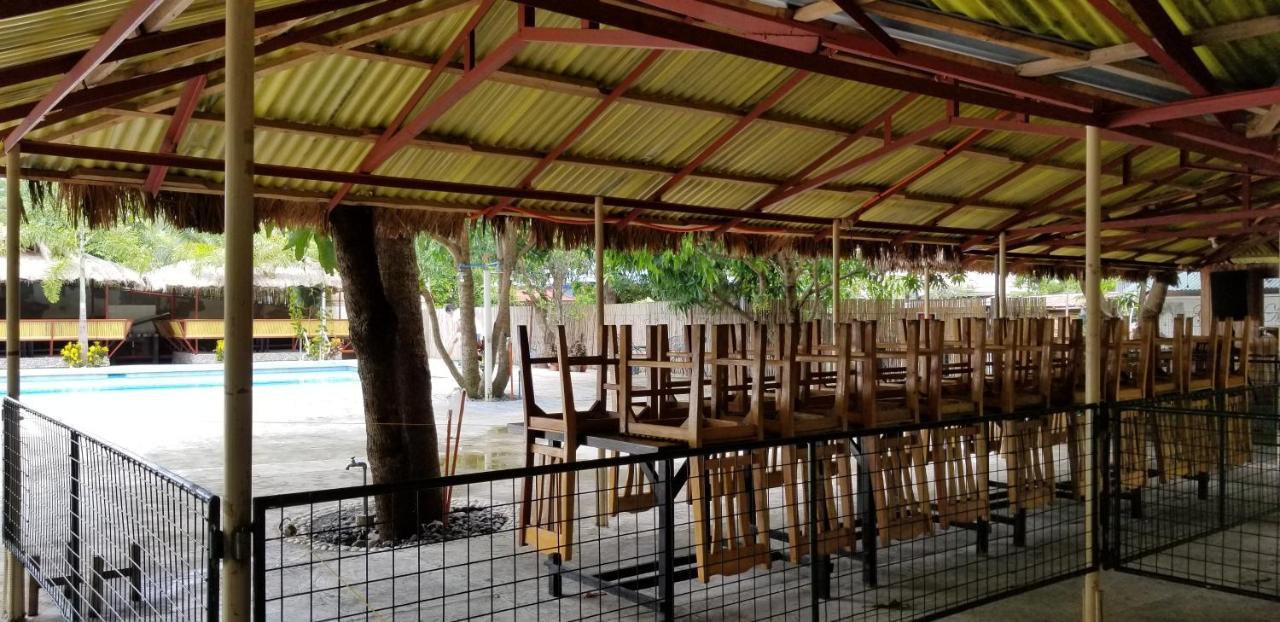 Buenavista Family Inn Tagudin Екстер'єр фото